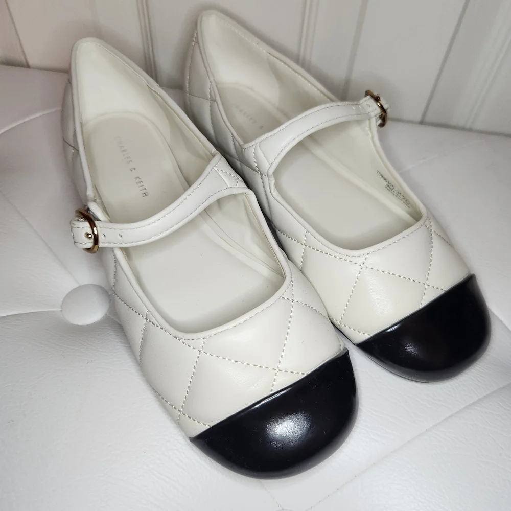 Charles & Keith Quilted Cap Toe Mary Janes 35 - Picture 2 of 8